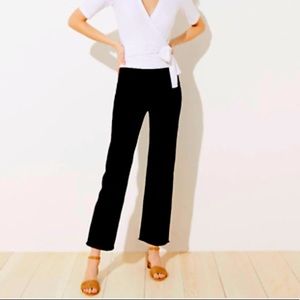 Loft BLACK Wide Leg Frayed Hem Cropped No-Fly Jeans Size 2 NTW